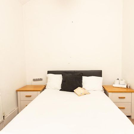 Lovely Private Rooms Near Mcr Centre Манчестер Экстерьер фото