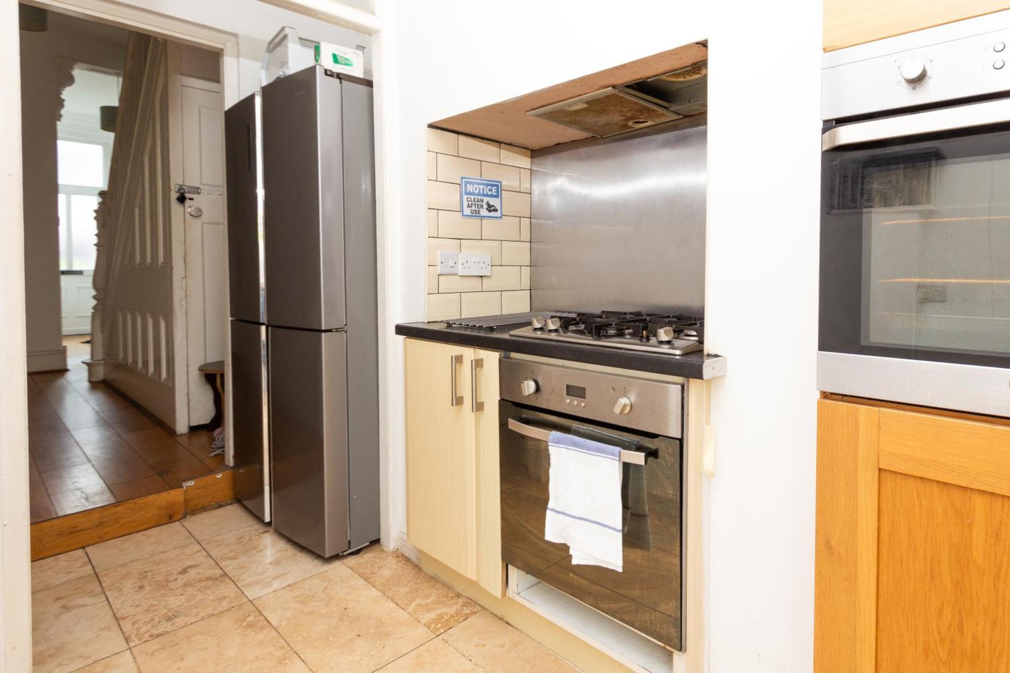 Lovely Private Rooms Near Mcr Centre Манчестер Экстерьер фото