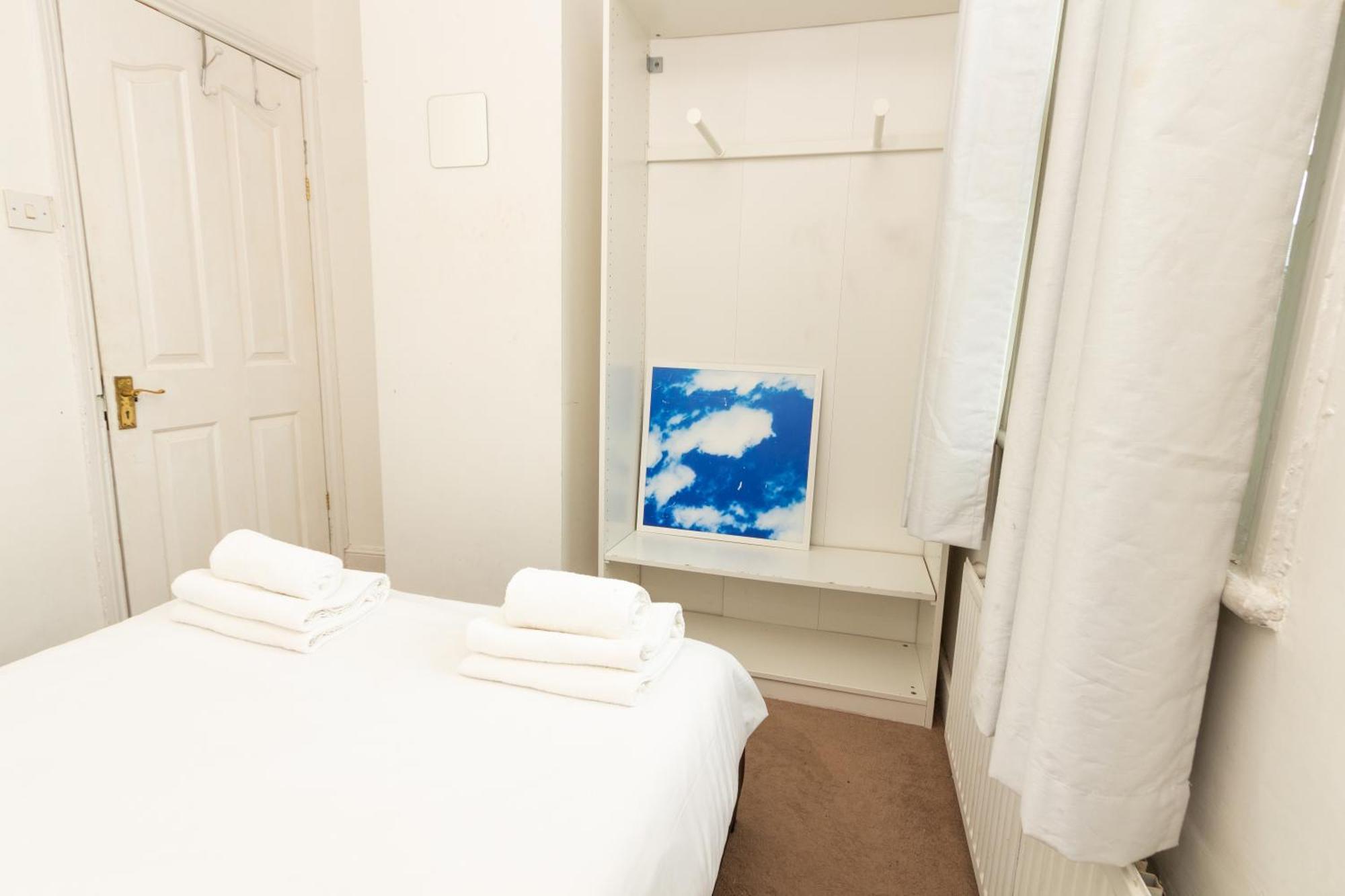 Lovely Private Rooms Near Mcr Centre Манчестер Экстерьер фото